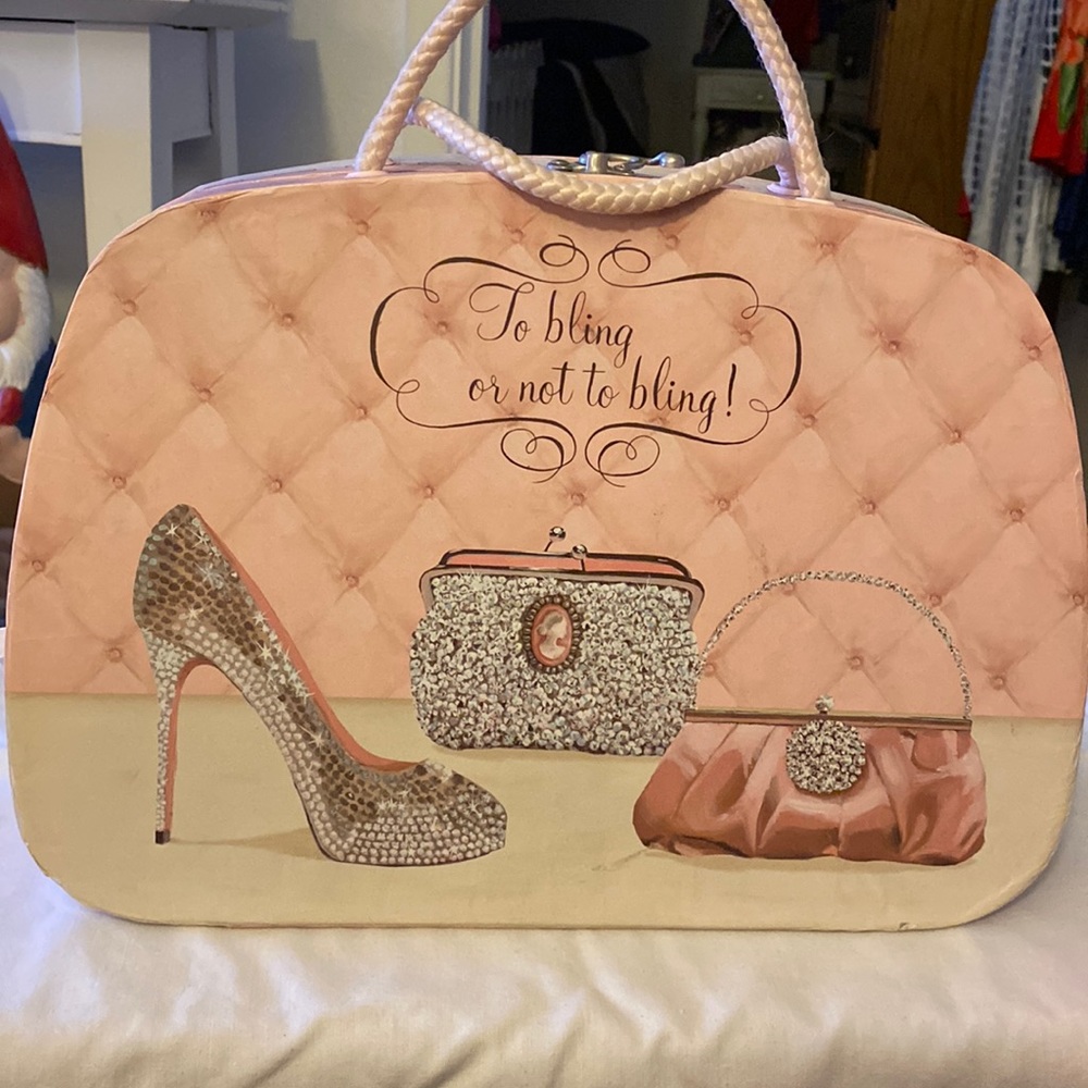Storage purse